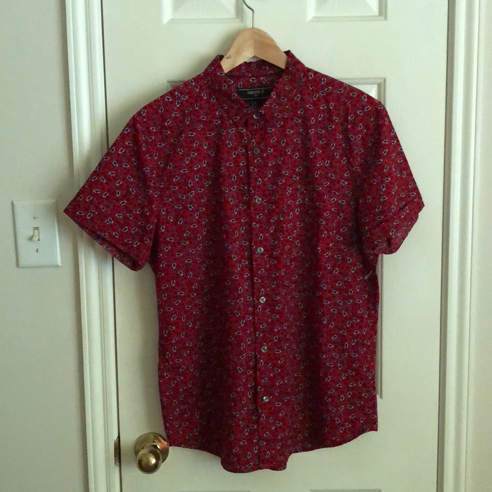 F21 men’s floral shirt
